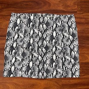 4 For $12 Women's Animal Print Skirt